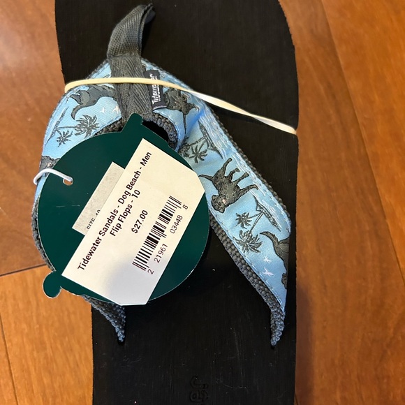 Tidewater "By The Shore" flip-flops with a contoured footbed and arch support.  - Picture 2 of 4